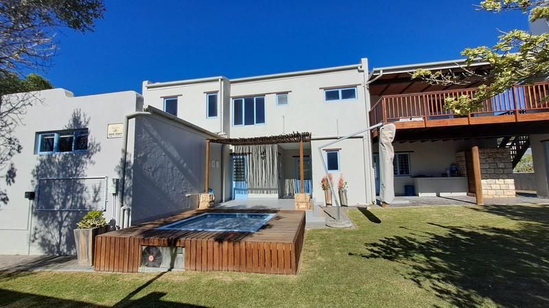 4 Bedroom Property for Sale in Stilbaai Wes Western Cape